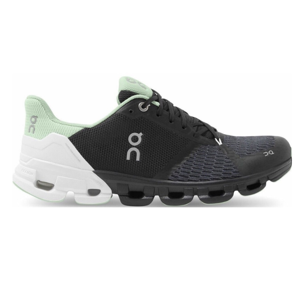 On CLOUDFLYER 3.0 Women's RUNNING Shoes WIDE BLACK WHITE US Size 7, New In Box